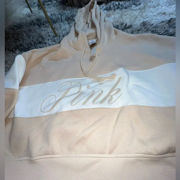 PINK Everyday Fleece Cropped Hoodie - Picture 3 of 8